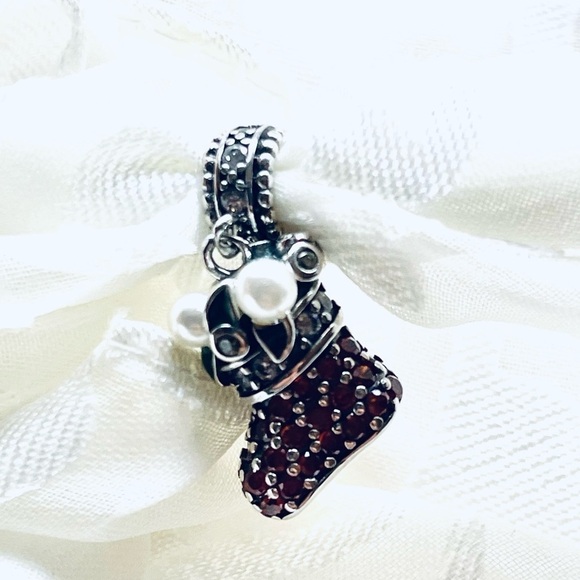 🎄 NWOT Christmas Sock Charm - Picture 12 of 12